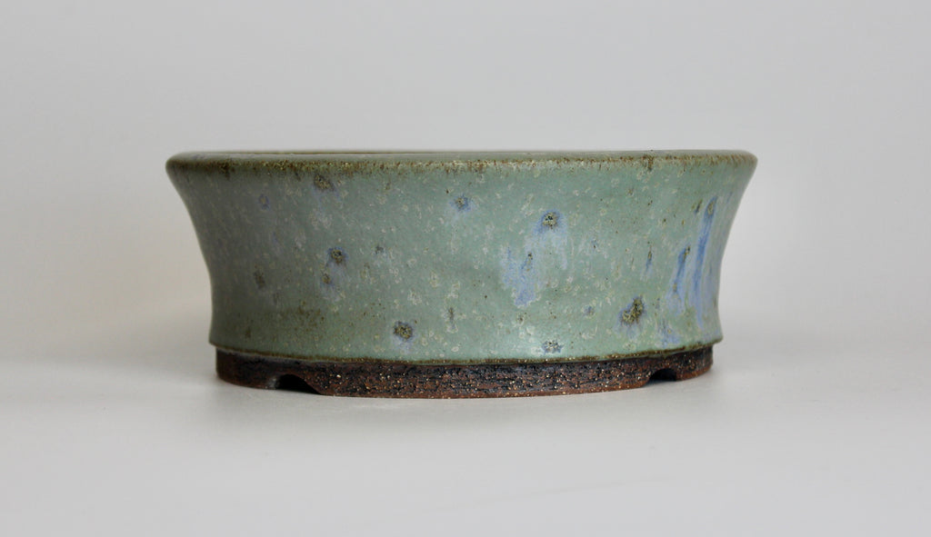 Round bonsai pot in a matte blue glaze. D.164mm