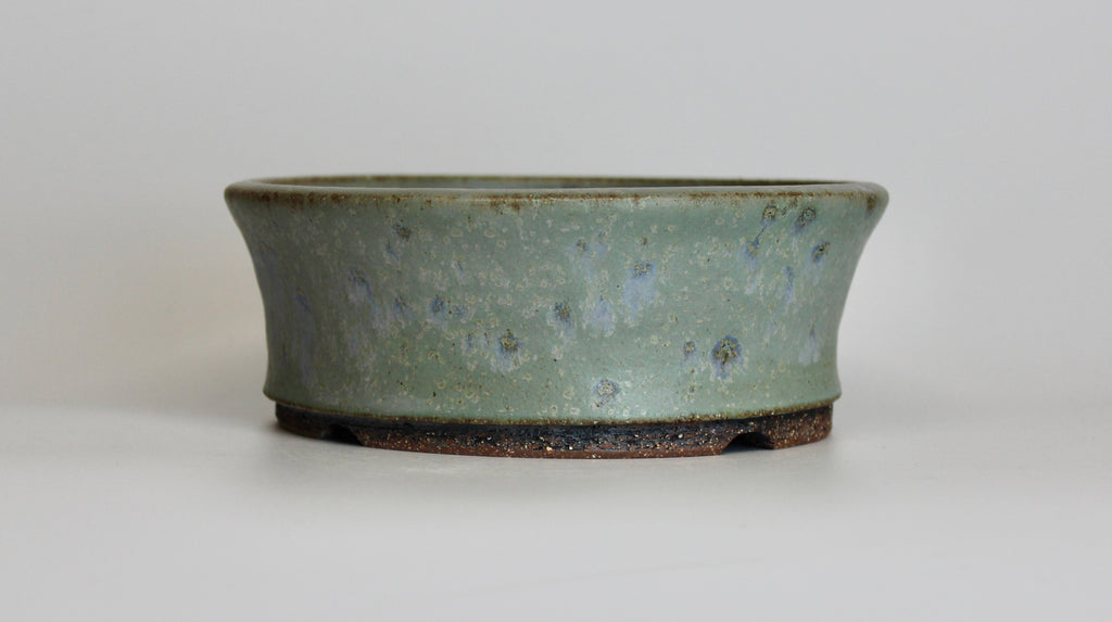 Round bonsai pot in a matte blue glaze. D.164mm