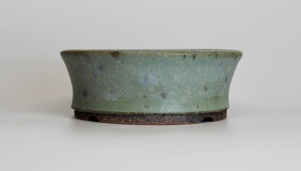 Round bonsai pot in a matte blue glaze. D.164mm
