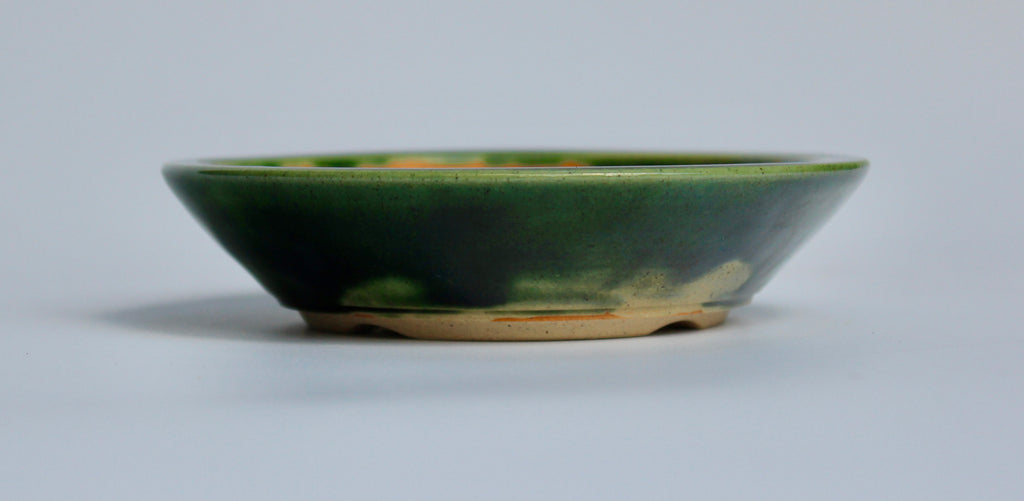 Round bonsai pot in a green oribe glaze 121mm