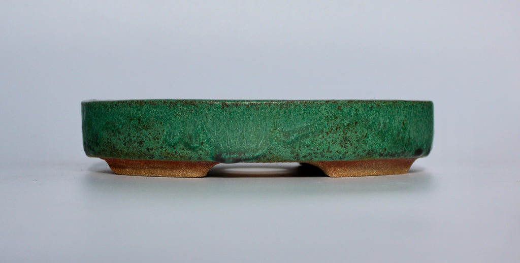 Oval bonsai pot in a matte green glaze 214x157mm