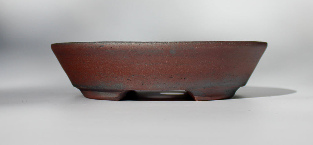 Round bonsai pot - unglazed in a red stoneware clay. D.211mm