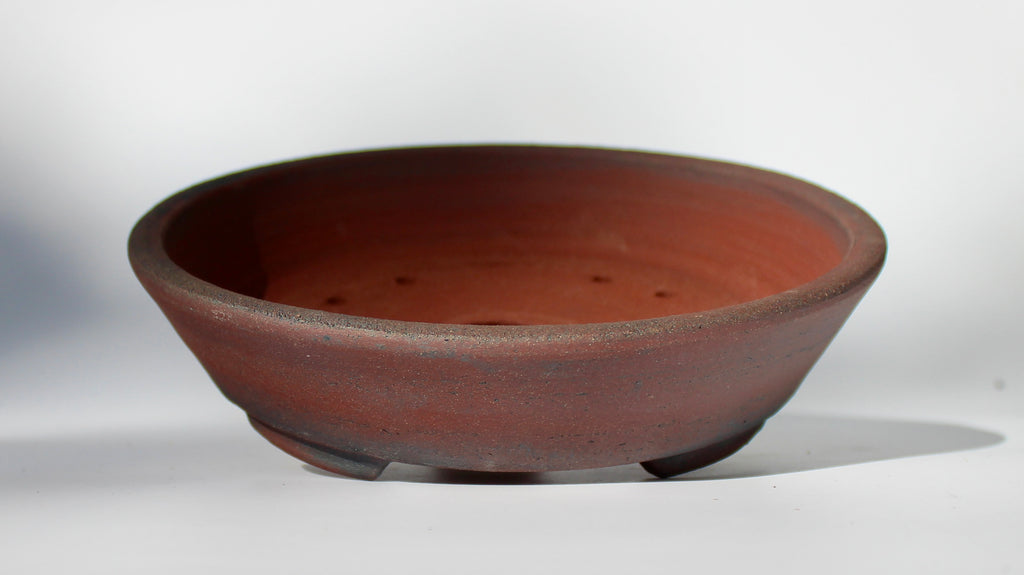 Round bonsai pot - unglazed in a red stoneware clay. D.211mm