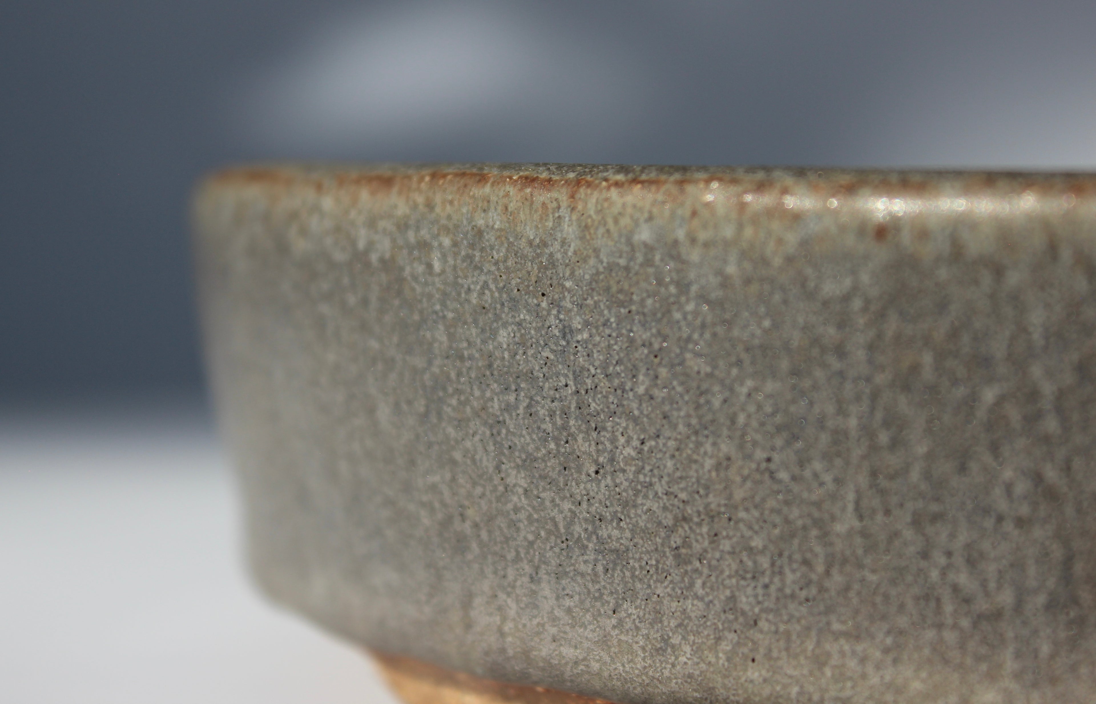 Oval bonsai pot in a matte grey glaze 227x192mm
