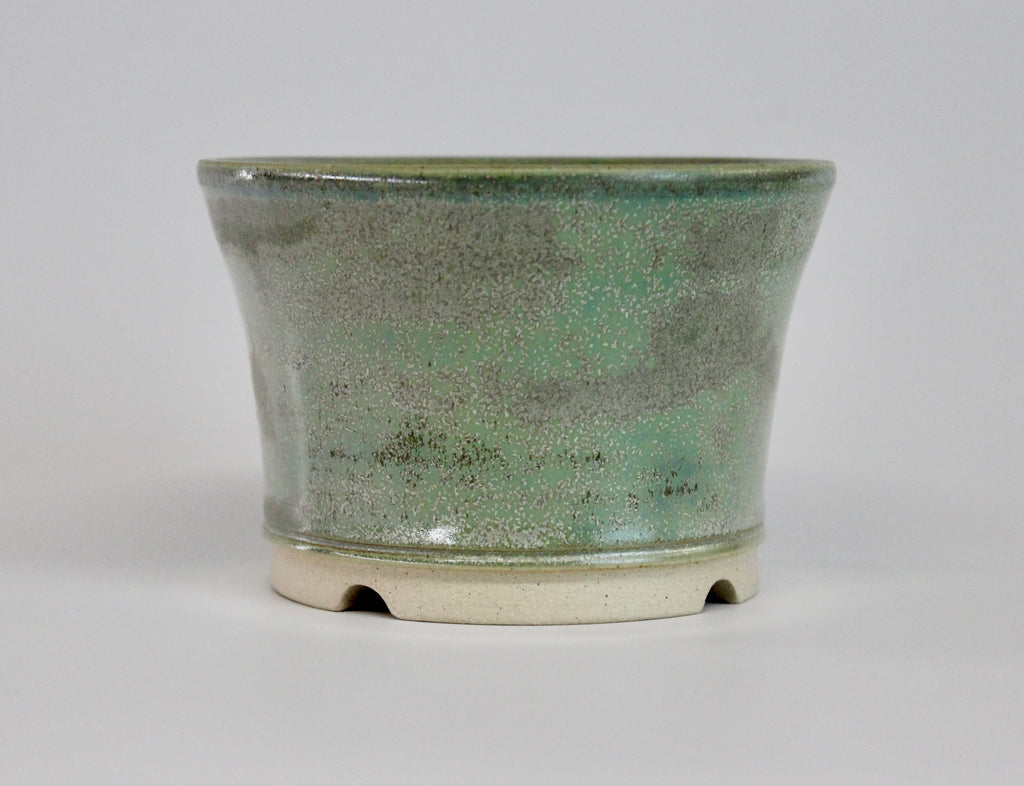 Round bonsai pot in a green crystal glaze D.109mm