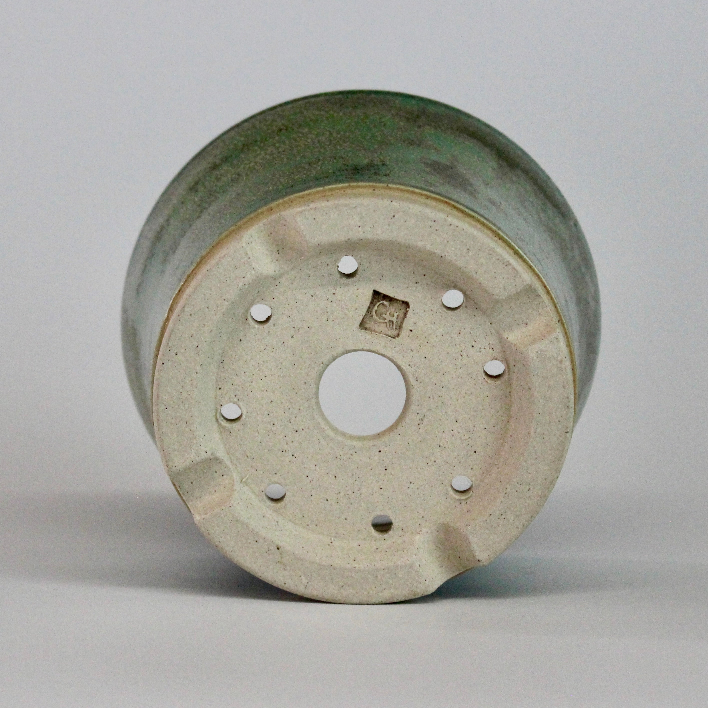 Round bonsai pot in a green crystal glaze D.109mm