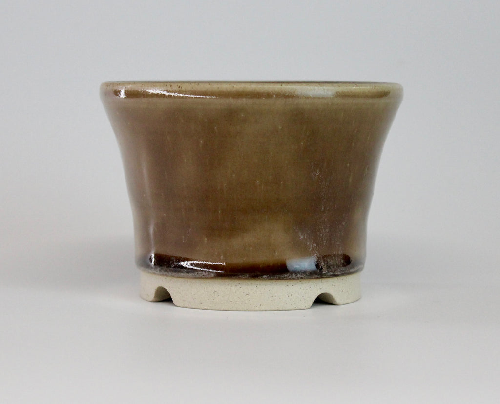 Round bonsai pot in a brown manganese  glaze D.105mm
