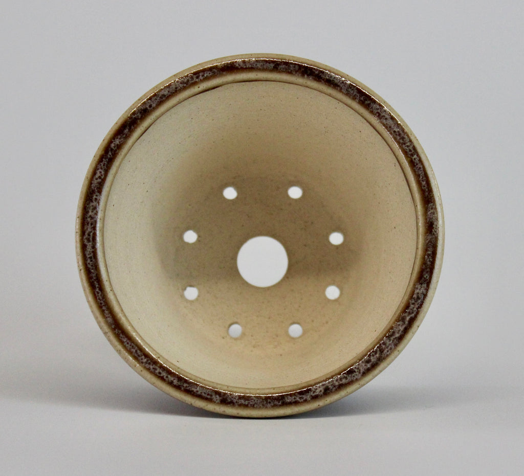 Round bonsai pot in a brown manganese  glaze D.105mm