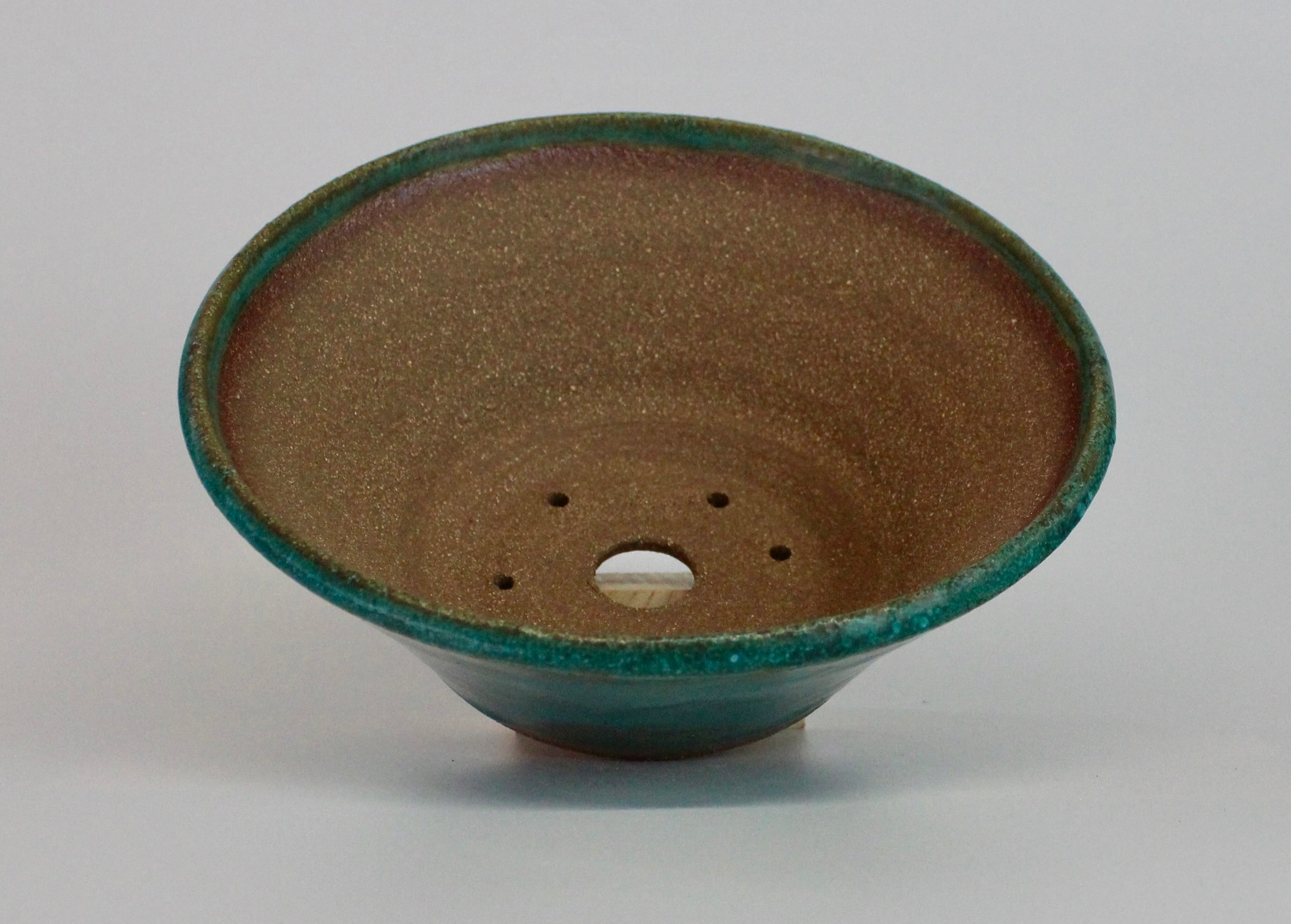 Round bonsai pot in a copper green glaze D.203mm