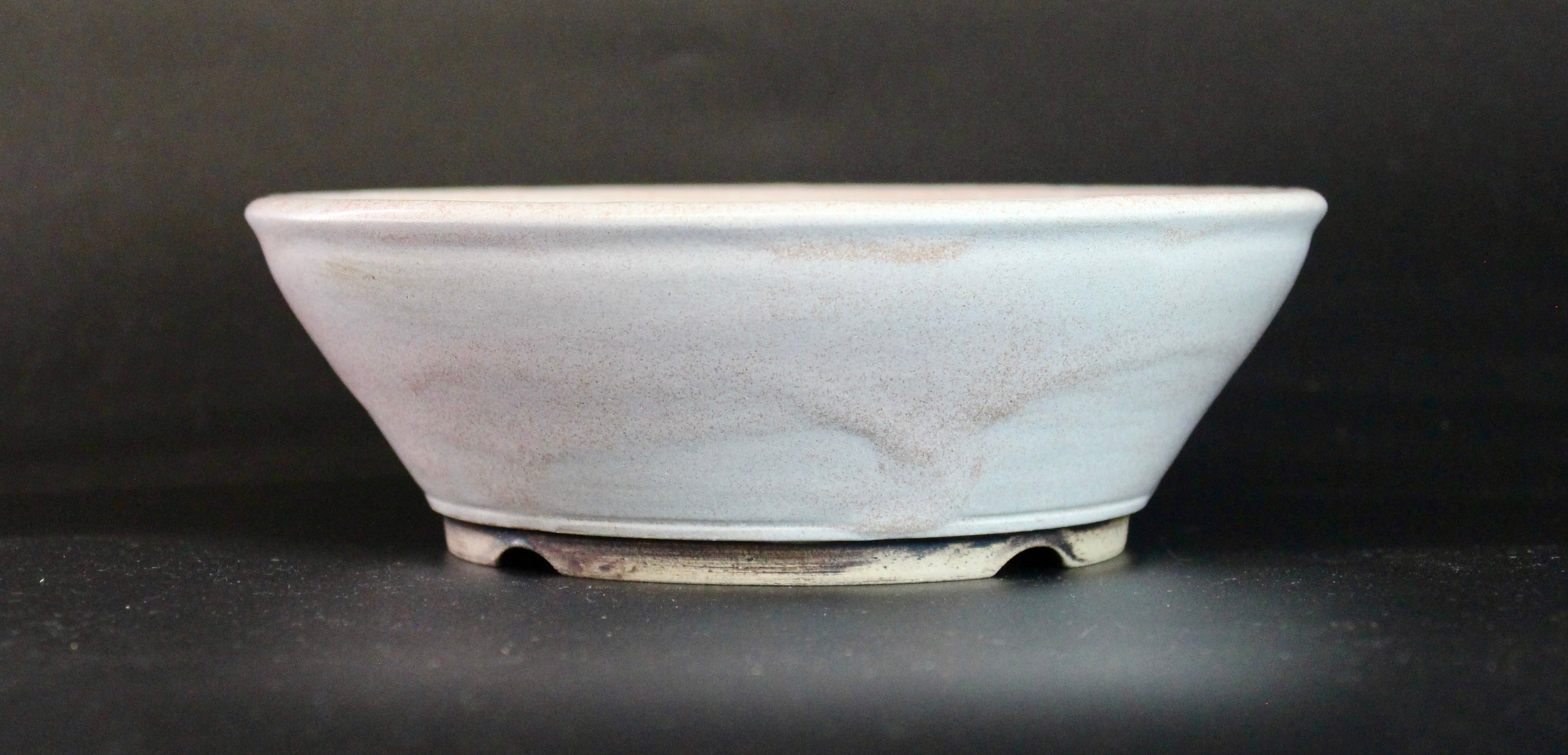 Round bonsai pot in a matte white glaze D.180mm
