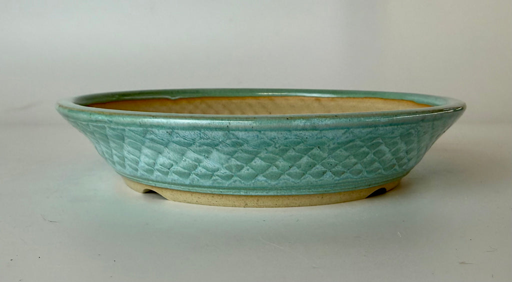 Round bonsai pot in a blue glaze. D.182mm