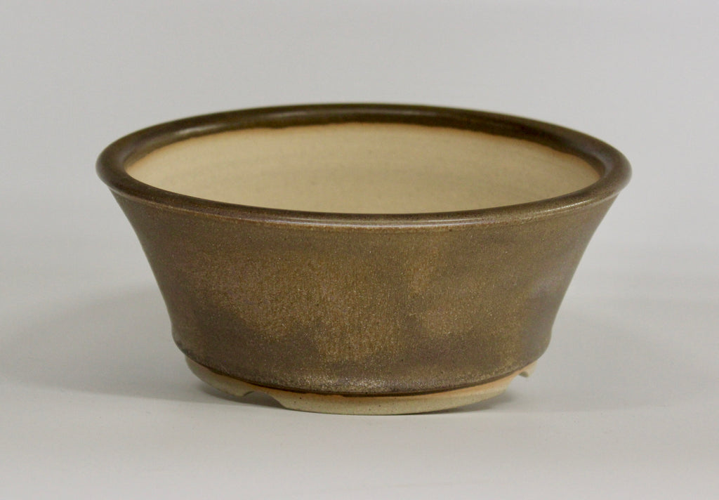 Round bonsai pot in a matte bronze glaze. D.172mm